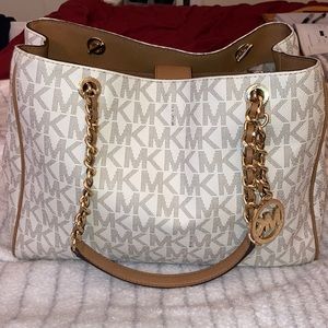 Michael Kors handbag